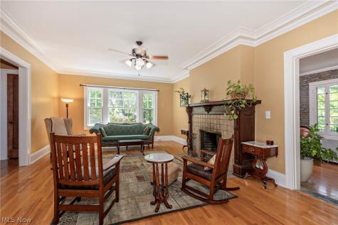 2750 Leighton Road Shaker Heights OH 44120