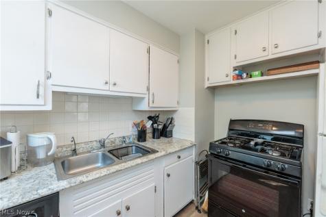 838 Warwick Drive Sheffield Lake OH 44054
