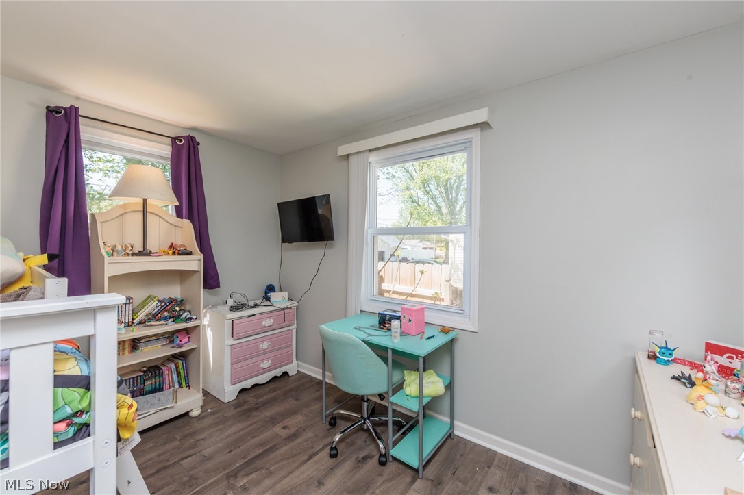 838 Warwick Drive Sheffield Lake OH 44054