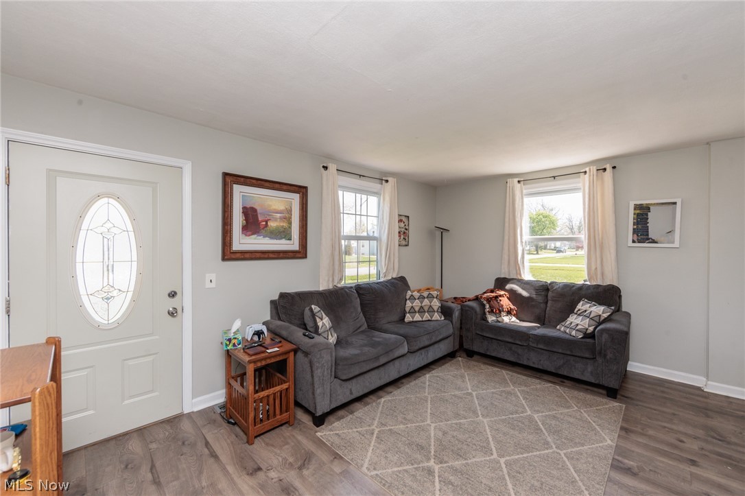 838 Warwick Drive Sheffield Lake OH 44054