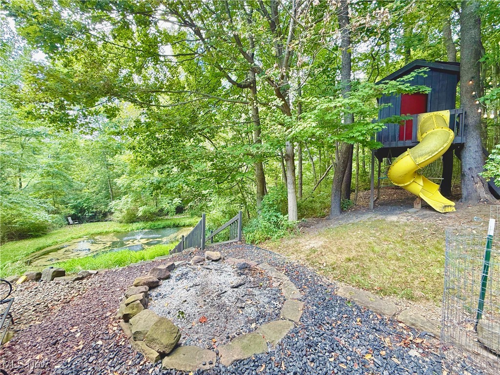 7348 S Raccoon Road Canfield OH 44406