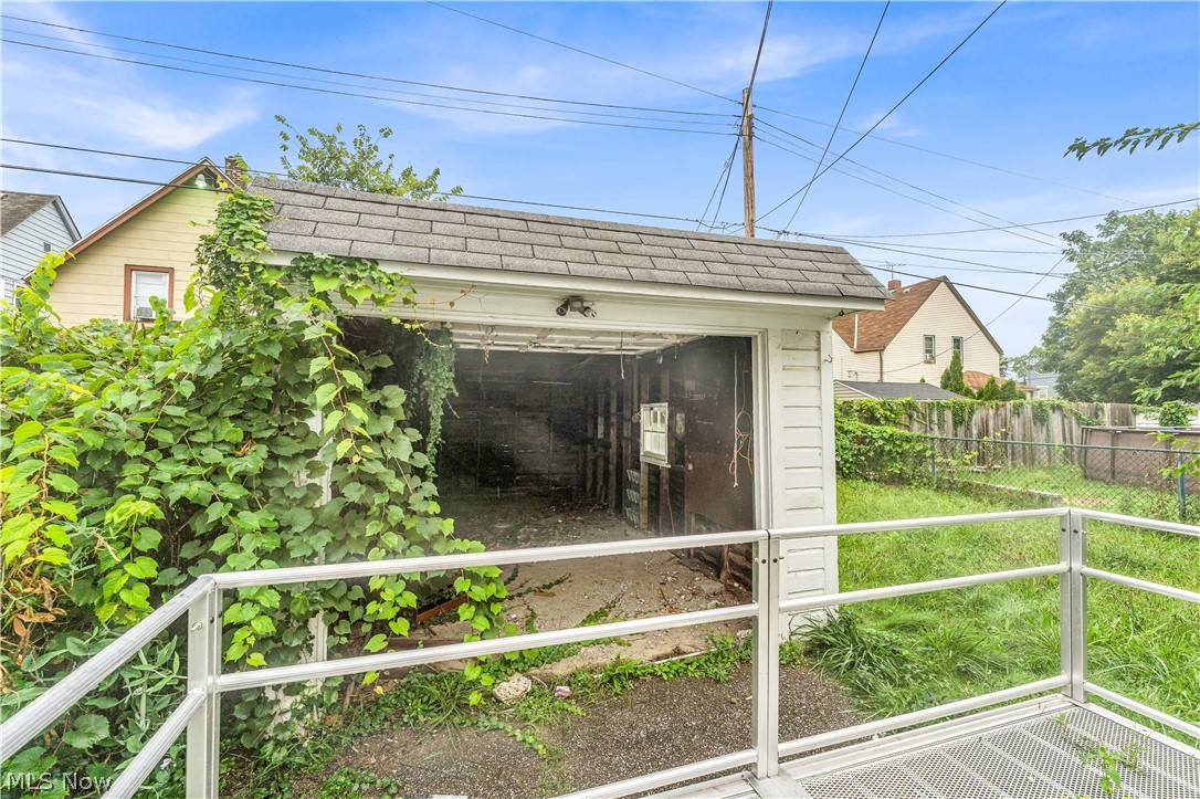 1012 E 72nd Street Cleveland OH 44103