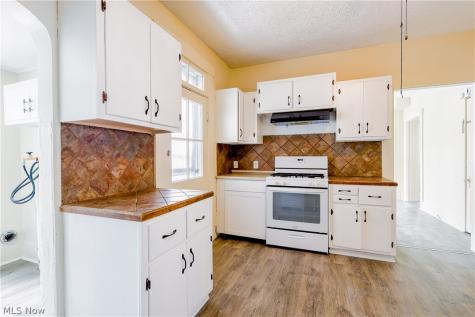 703 6th Street Marietta OH 45750