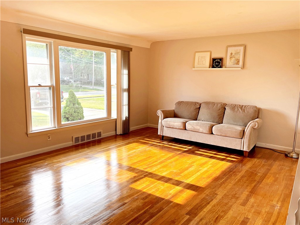 716 Franklin Boulevard Highland Heights OH 44143
