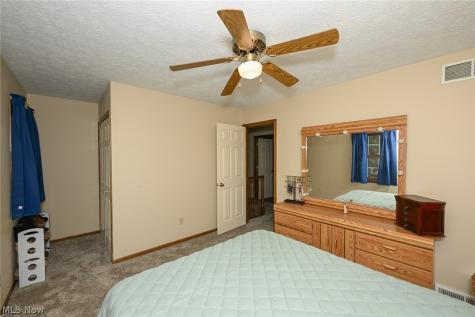 5339 Ashby Street NW Canton OH 44708