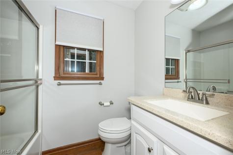 5339 Ashby Street NW Canton OH 44708