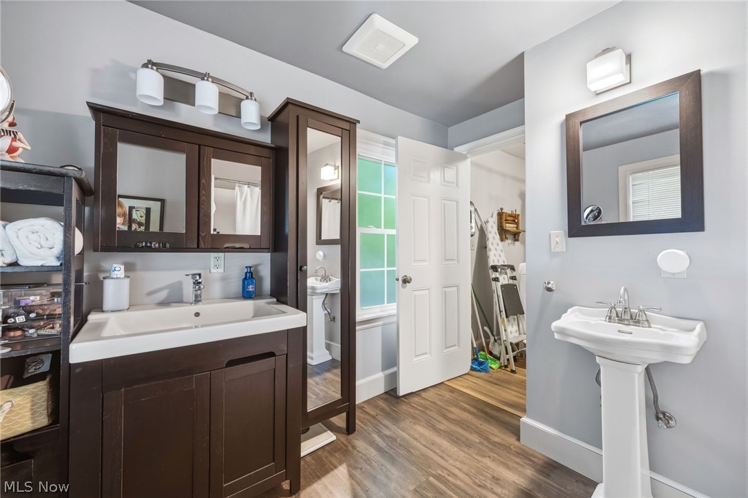 220 N Hambden Street Chardon OH 44024
