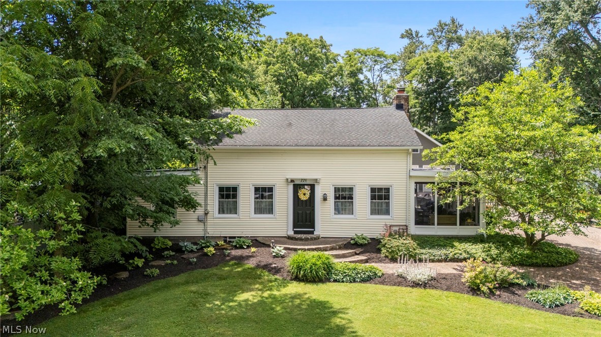 220 N Hambden Street Chardon OH 44024