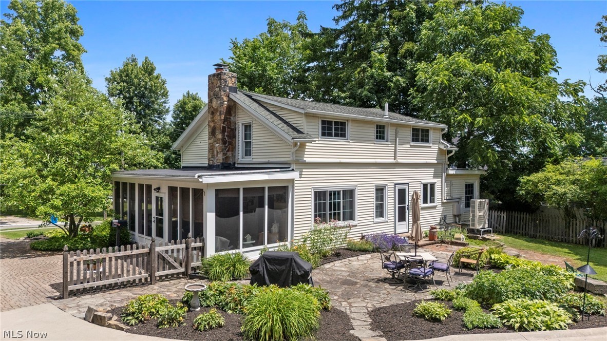 220 N Hambden Street Chardon OH 44024