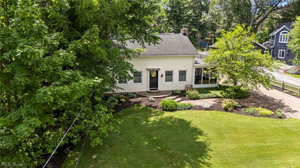 220 N Hambden Street Chardon OH 44024