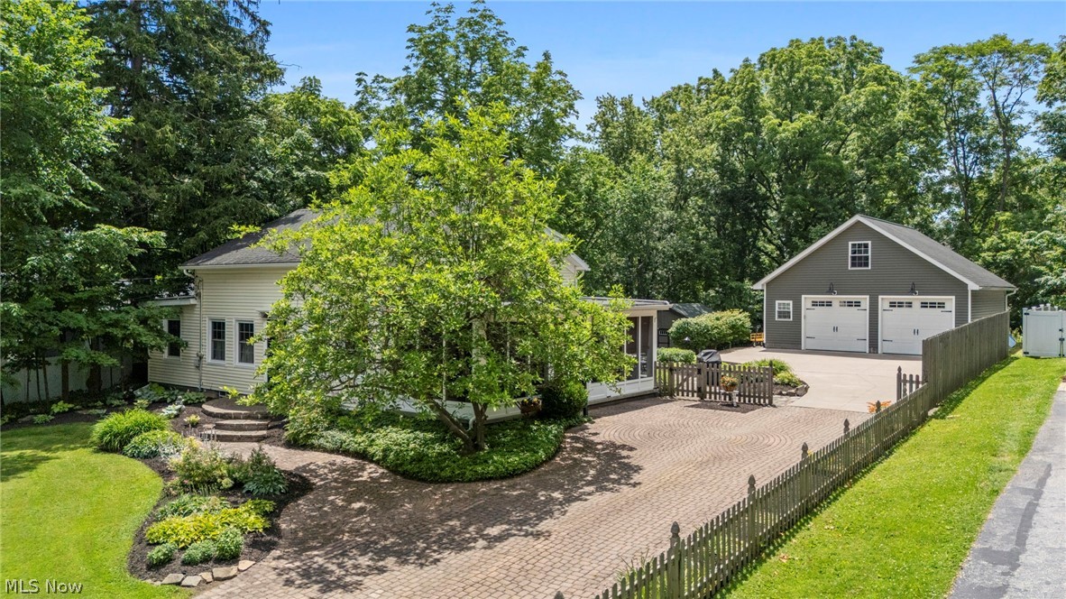 220 N Hambden Street Chardon OH 44024