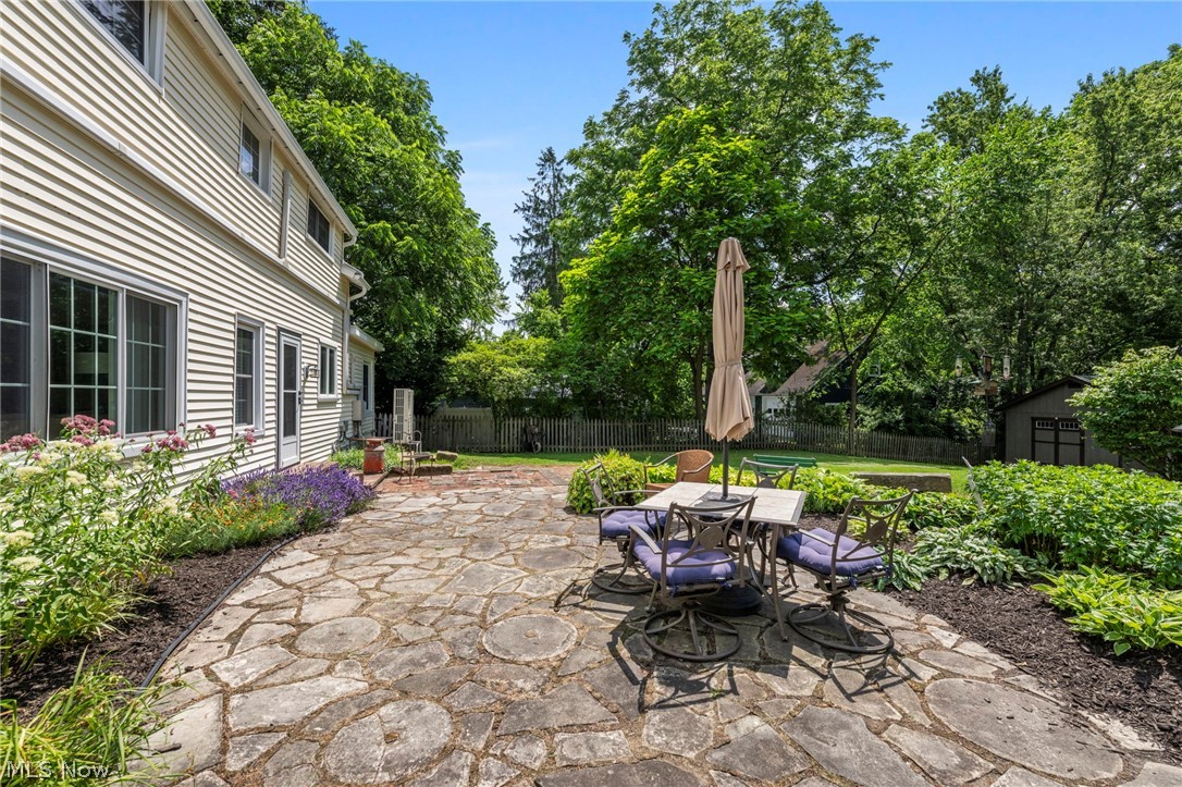 220 N Hambden Street Chardon OH 44024