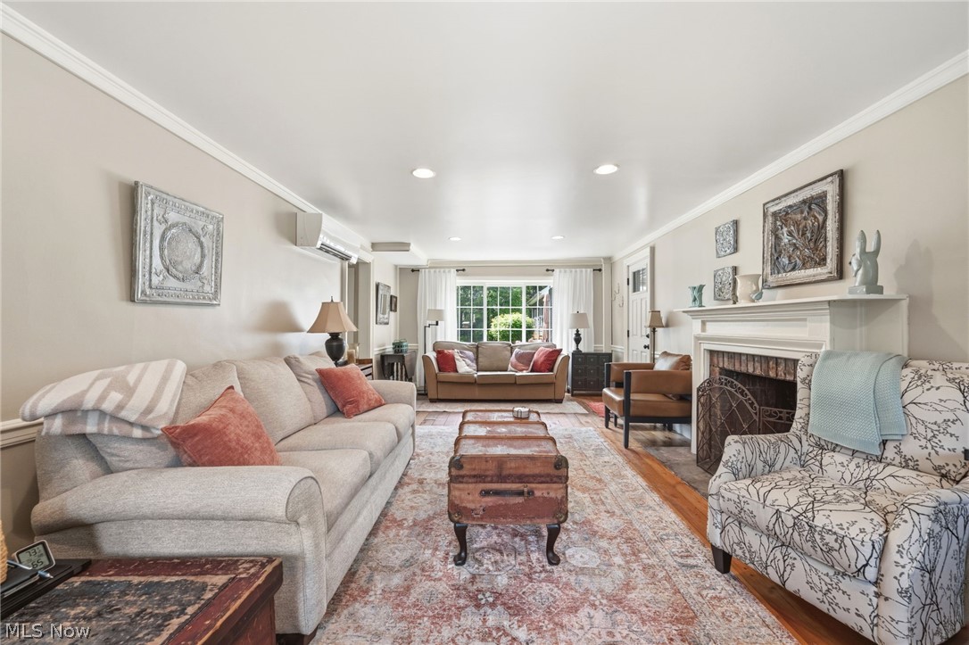 220 N Hambden Street Chardon OH 44024