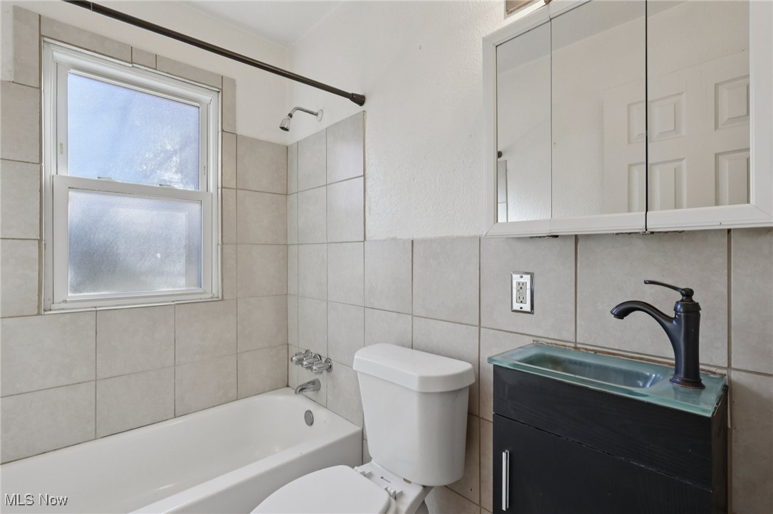 1026 Renfield Road Cleveland Heights OH 44121