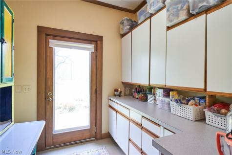 3288 Spring Valley Road Akron OH 44333