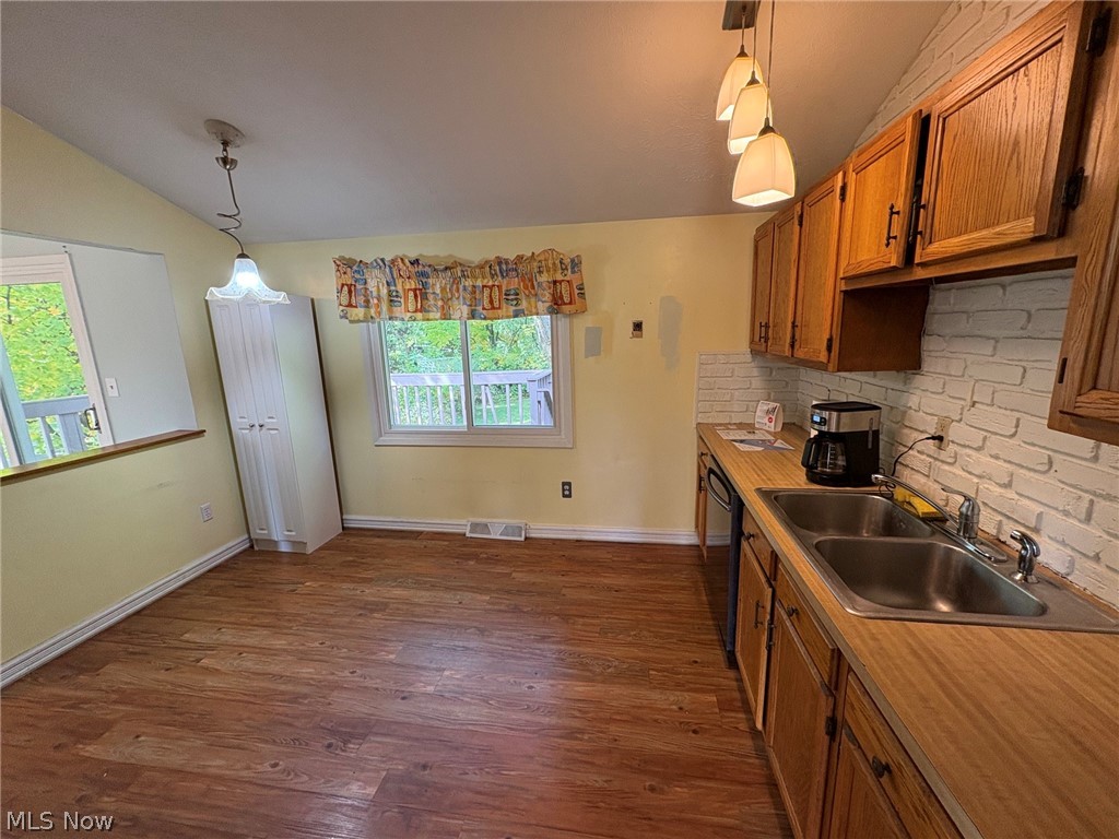 474 Mohawk Trail Brunswick OH 44212