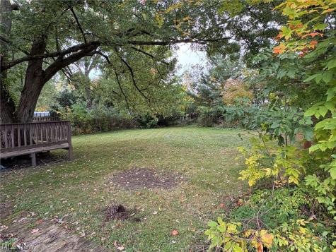 474 Mohawk Trail Brunswick OH 44212