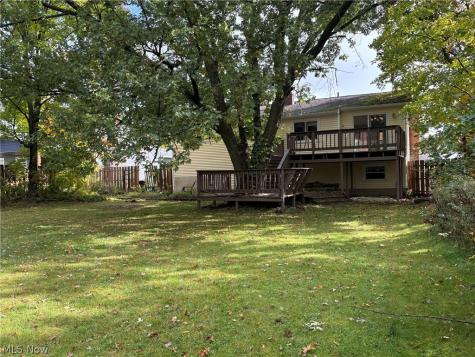 474 Mohawk Trail Brunswick OH 44212