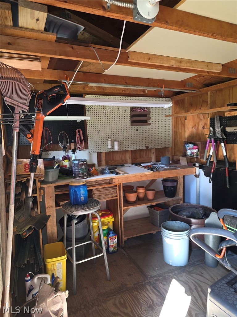 9771 Tannery Way Olmsted Falls OH 44138