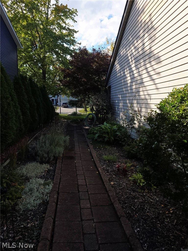 9771 Tannery Way Olmsted Falls OH 44138