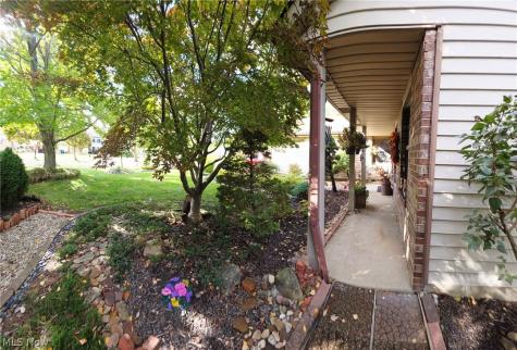 9771 Tannery Way Olmsted Falls OH 44138