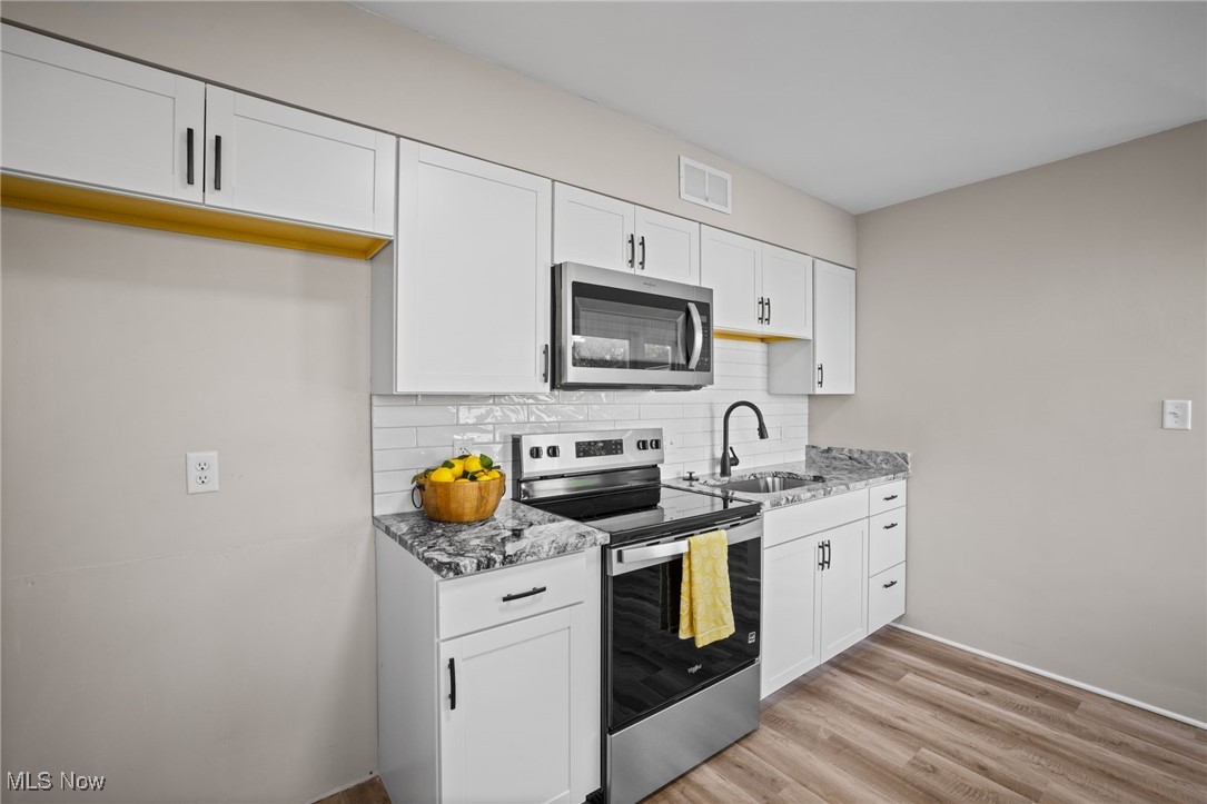 355 Lockwood Street Akron OH 44314