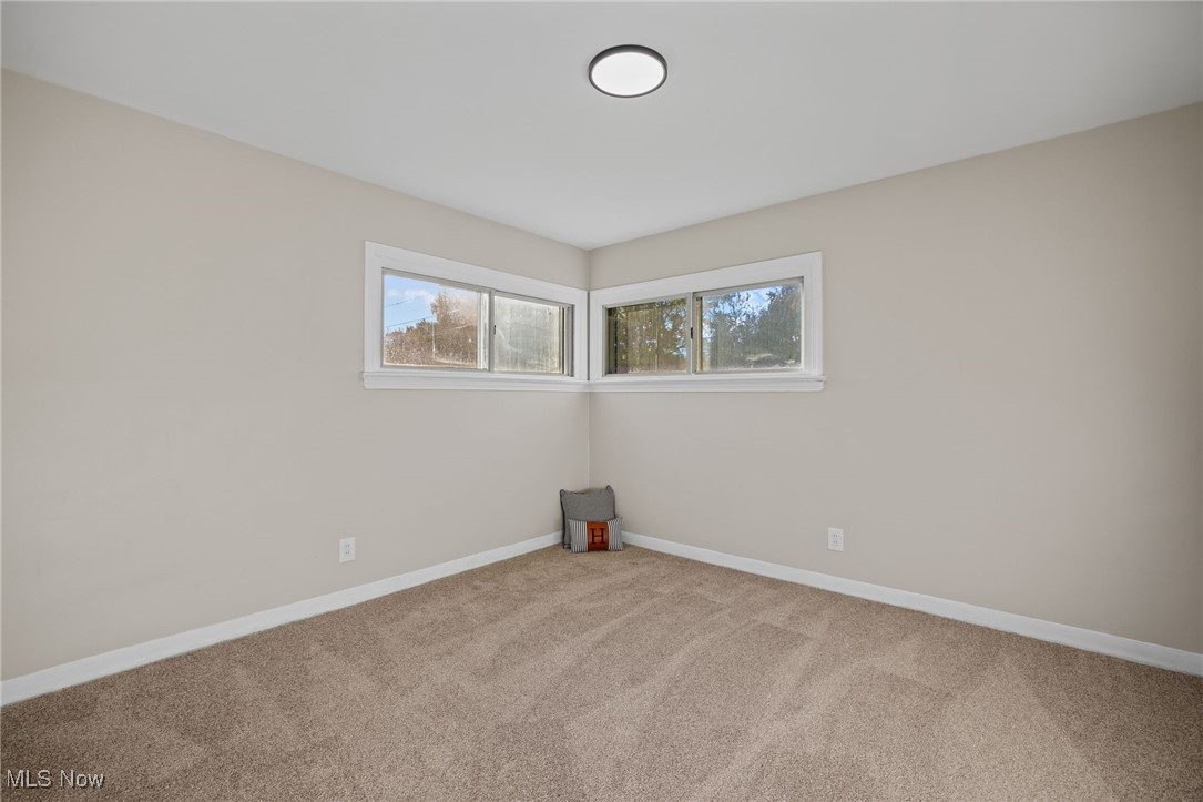 355 Lockwood Street Akron OH 44314