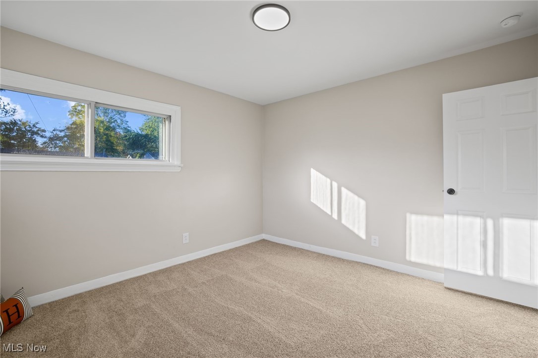 355 Lockwood Street Akron OH 44314