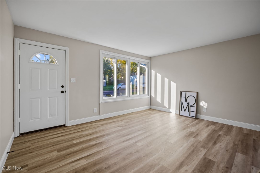 355 Lockwood Street Akron OH 44314