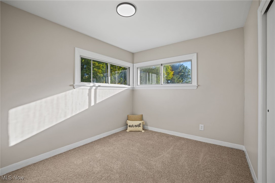 355 Lockwood Street Akron OH 44314