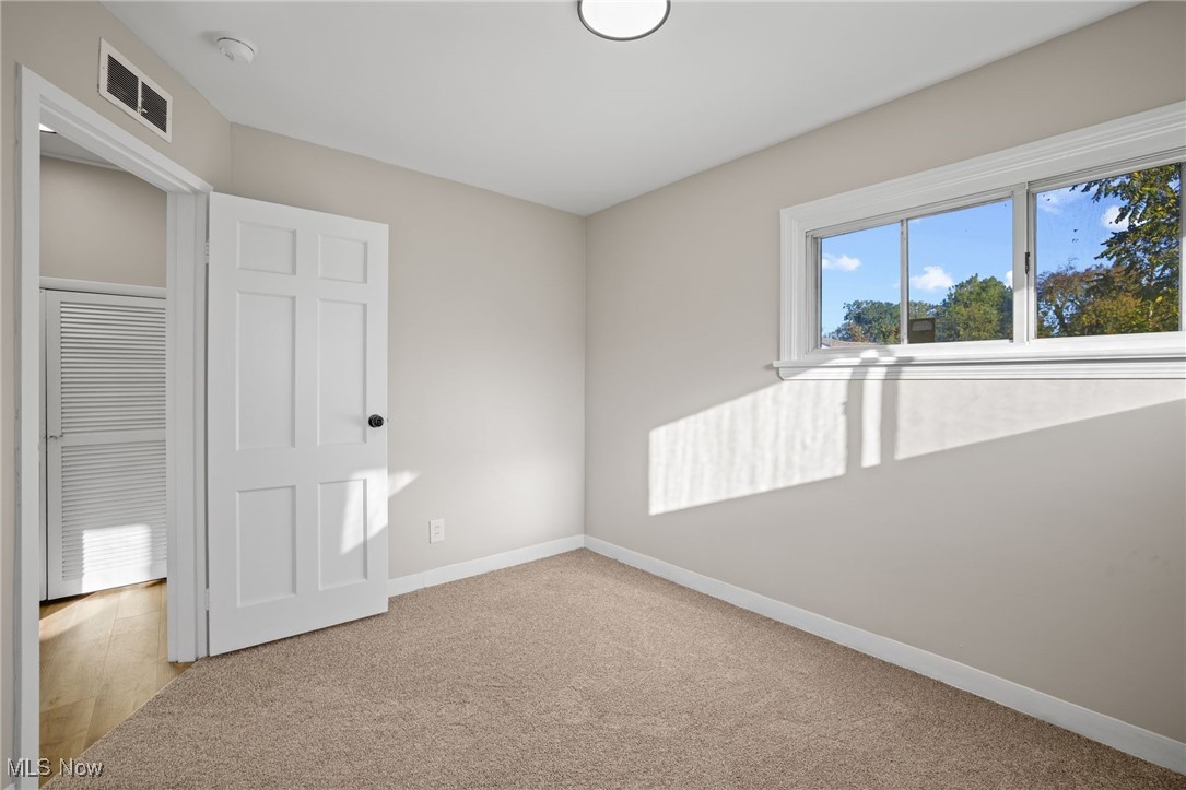 355 Lockwood Street Akron OH 44314