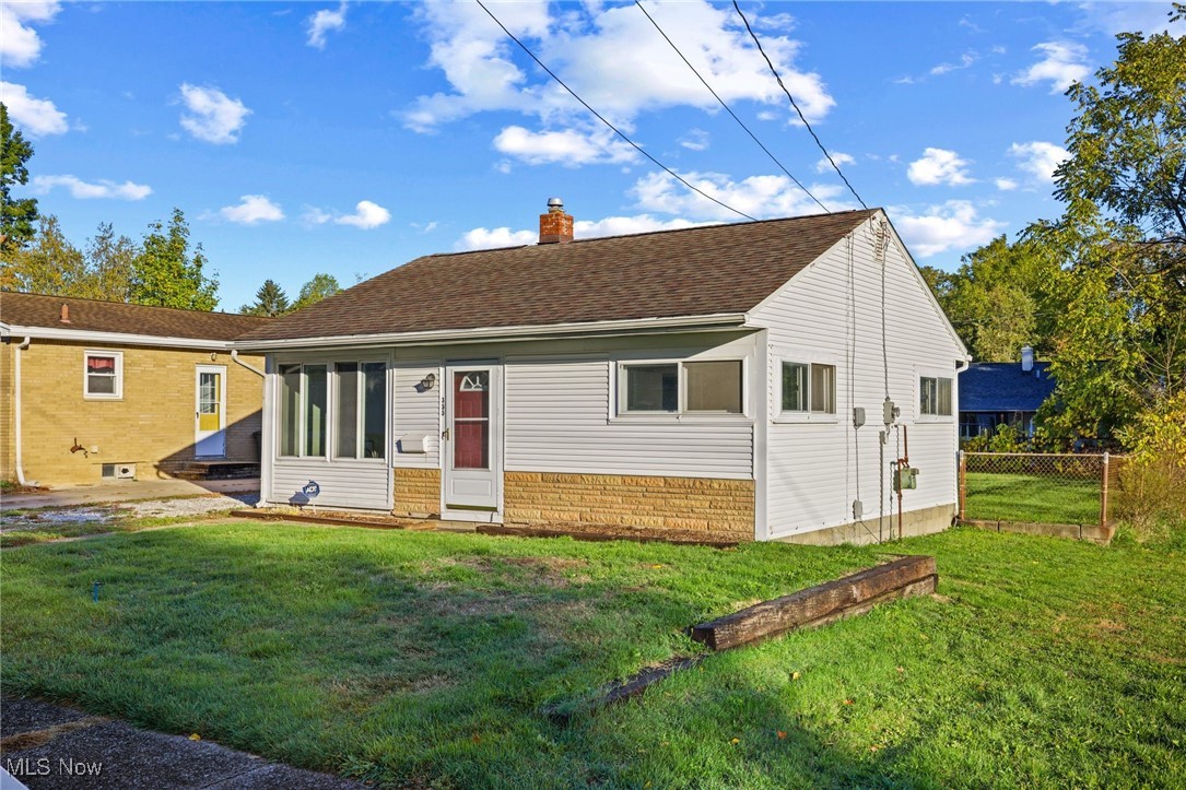 355 Lockwood Street Akron OH 44314