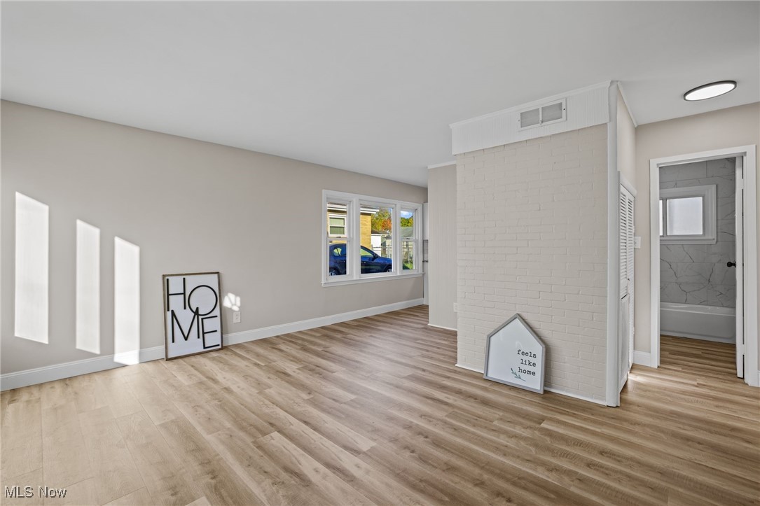 355 Lockwood Street Akron OH 44314