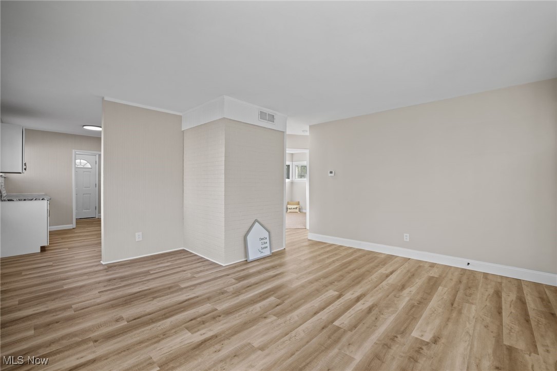 355 Lockwood Street Akron OH 44314