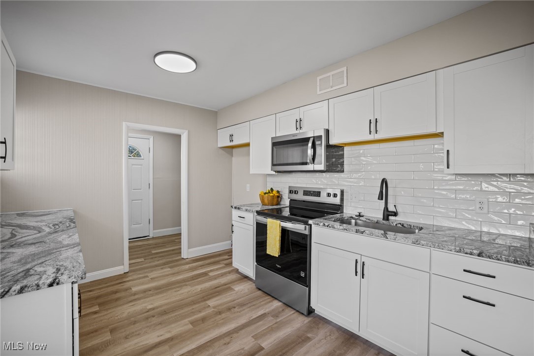 355 Lockwood Street Akron OH 44314