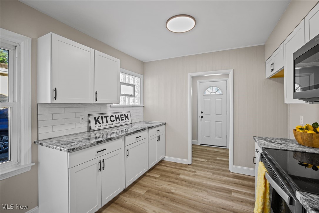 355 Lockwood Street Akron OH 44314