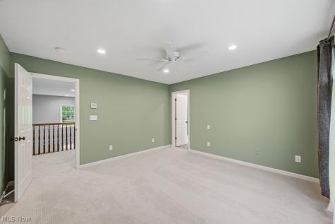 7107 Navajo Trail Solon OH 44139