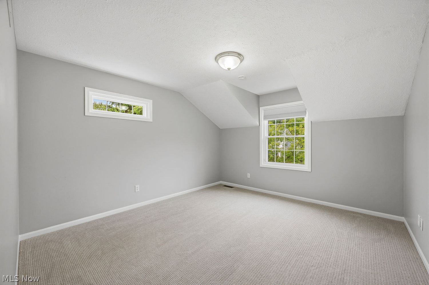 7107 Navajo Trail Solon OH 44139