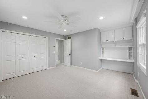 7107 Navajo Trail Solon OH 44139