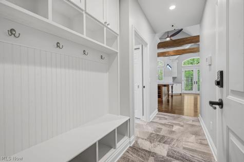 7107 Navajo Trail Solon OH 44139