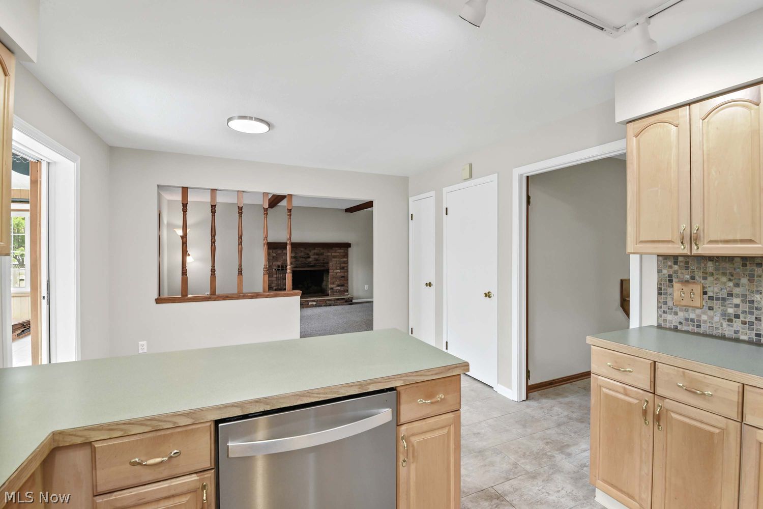 20790 Lake Road Rocky River OH 44116