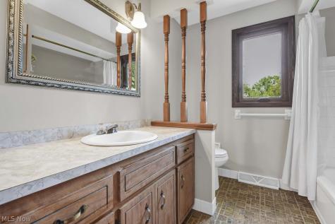 20790 Lake Road Rocky River OH 44116