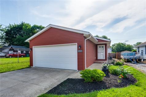 3593 Portage Point Boulevard Akron OH 44319