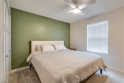 3593 Portage Point Boulevard Akron OH 44319