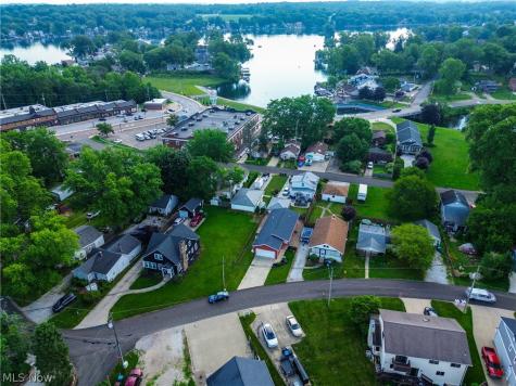 3593 Portage Point Boulevard Akron OH 44319