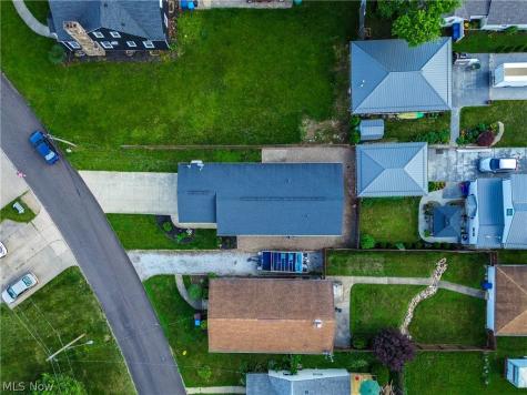 3593 Portage Point Boulevard Akron OH 44319