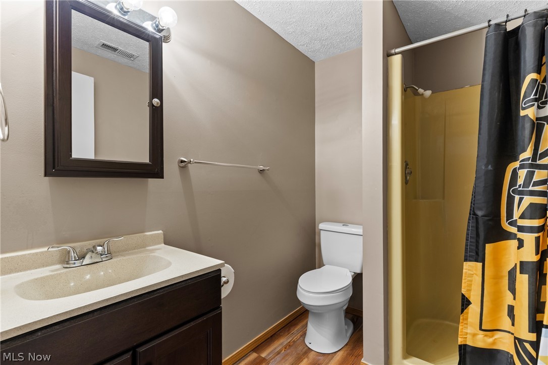 1309 Kennedy Avenue Martins Ferry OH 43935