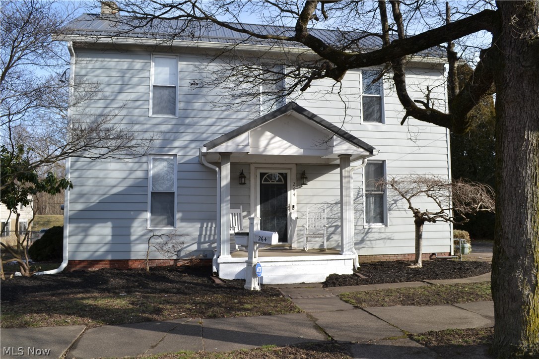 264 Washington Street Roseville OH 43777