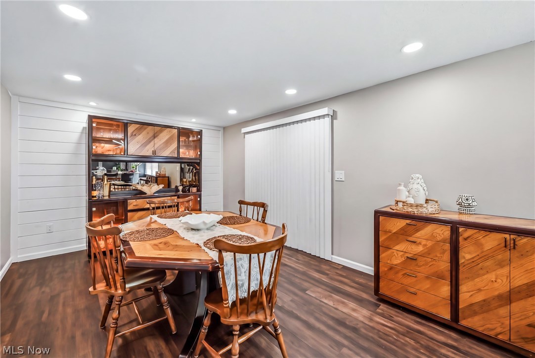 7858 Glen Oaks Drive NE Warren OH 44484
