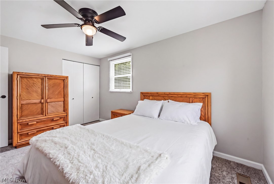 7858 Glen Oaks Drive NE Warren OH 44484